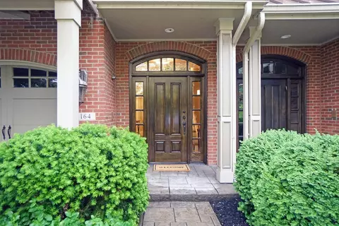1164 Riverside Dr, Cincinnati, OH 45202 photo 2