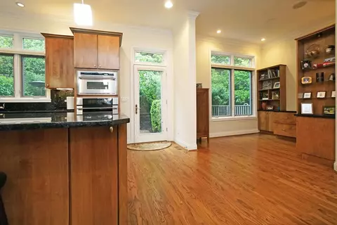 1164 Riverside Dr, Cincinnati, OH 45202 photo 13