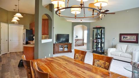 7474 Bridge Point Dr, Cincinnati, OH 45248 photo 5