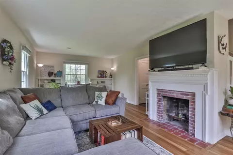 1 Kendale Ct, Cincinnati, OH 45236 photo 8