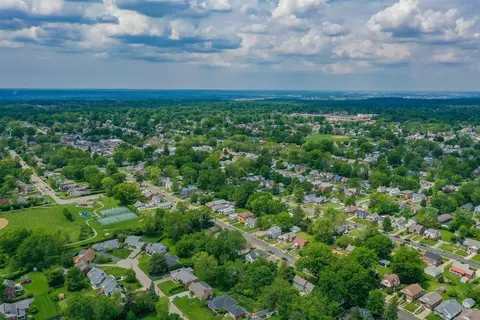 1 Kendale Ct, Cincinnati, OH 45236 photo 38
