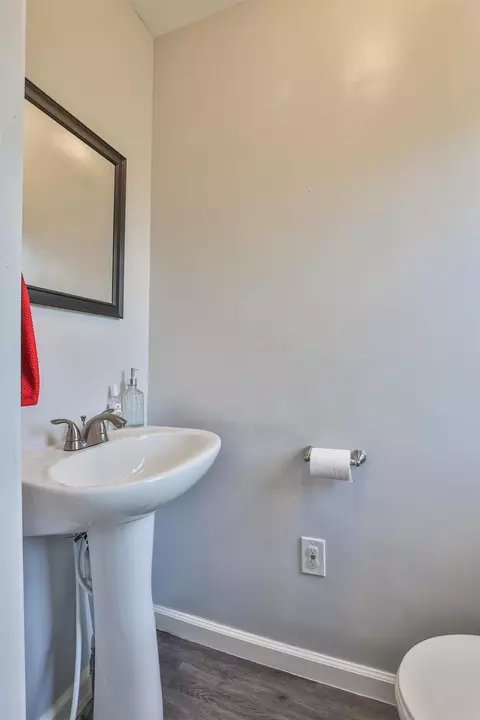 1 Kendale Ct, Cincinnati, OH 45236 photo 24