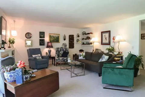 908 Timber Trl, Cincinnati, OH 45224 photo 3