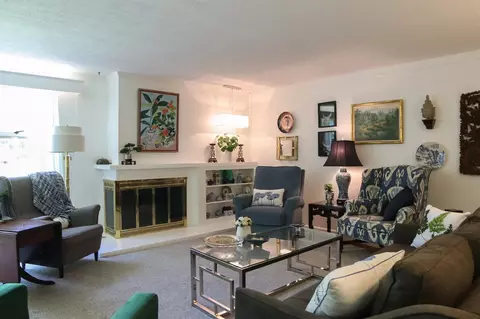 908 Timber Trl, Cincinnati, OH 45224 photo 4
