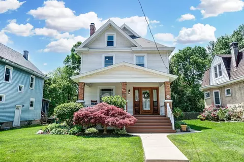 5733 Whitney Ave, Cincinnati, OH 45227 photo 1