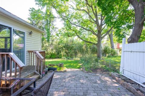 65 Hamlin Dr, Greenhills, OH 45218 photo 42