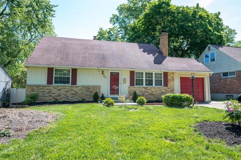 65 Hamlin Dr, Greenhills, OH 45218 photo 4