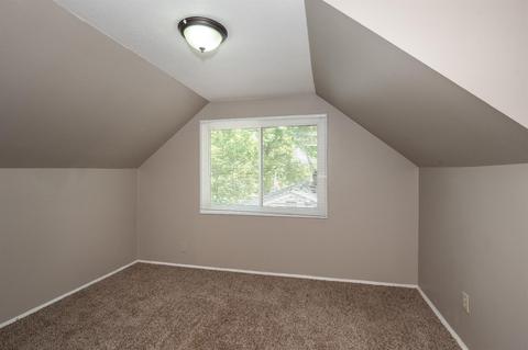 65 Hamlin Dr, Greenhills, OH 45218 photo 34