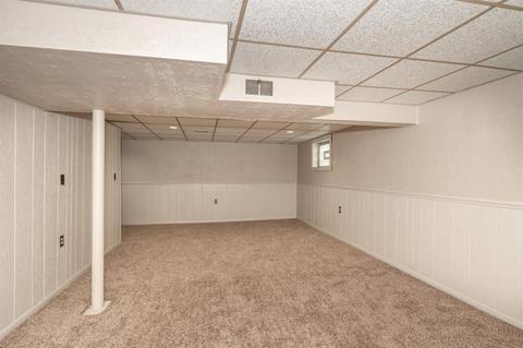 65 Hamlin Dr, Greenhills, OH 45218 photo 39