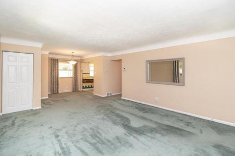 1292 Mckeone Ave, Cincinnati, OH 45205 photo 7