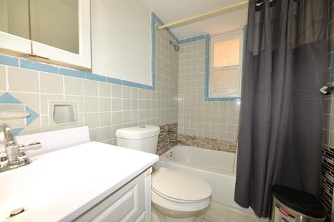 8789 Constance Ln, Cincinnati, OH 45231 photo 11