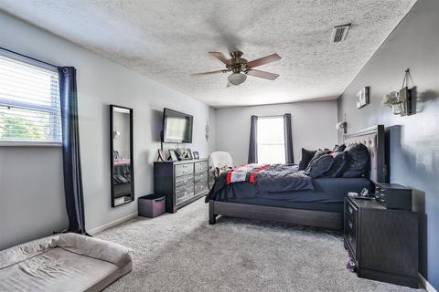 9675 Fallshill Cir, Cincinnati, OH 45231 photo 19