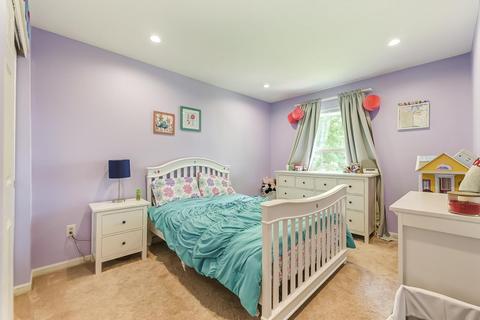 674 Weeping Willow Ln, Hamilton Township, OH 45039 photo 16