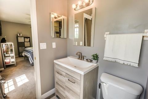 674 Weeping Willow Ln, Hamilton Township, OH 45039 photo 17
