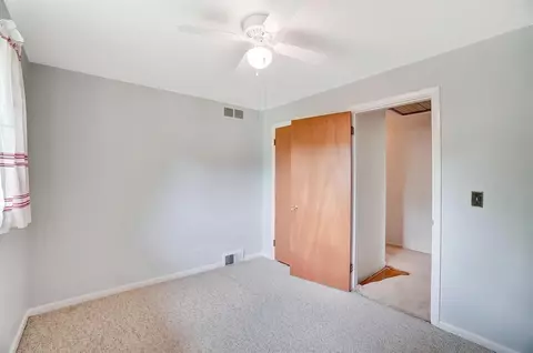 8714 Pringle Dr, Cincinnati, OH 45231 photo 25