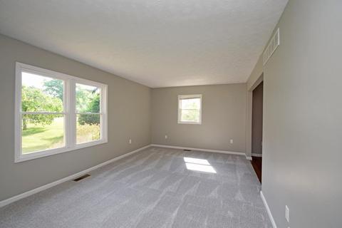 1297 Surrender Ct, Amelia, OH 45102 photo 5