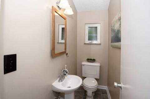 1575 Covered Bridge Rd, Cincinnati, OH 45231 photo 30