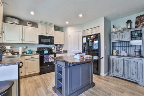 9453 Morris Dr, Harrison, OH 45030 photo 11