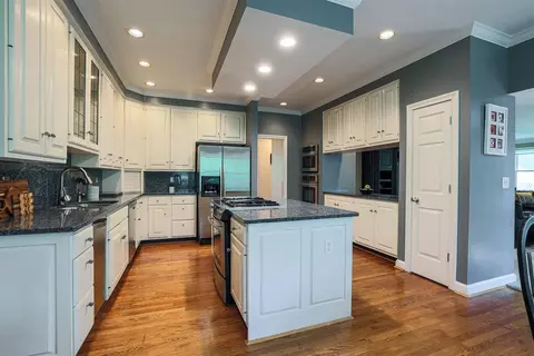 3545 Fawnrun Dr, Evendale, OH 45241 photo 16