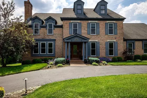 3545 Fawnrun Dr, Evendale, OH 45241 photo 3