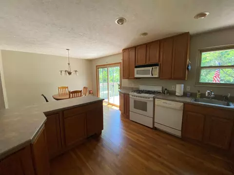 793 Picket Way, Cincinnati, OH 45245 photo 5