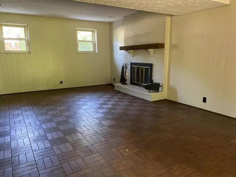 793 Picket Way, Cincinnati, OH 45245 photo 9