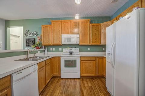 7658 Bridge Point Dr, Cincinnati, OH 45248 photo 5