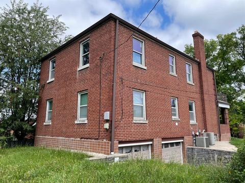 2345 Losantiville Ave, Golf Manor, OH 45237 photo 4