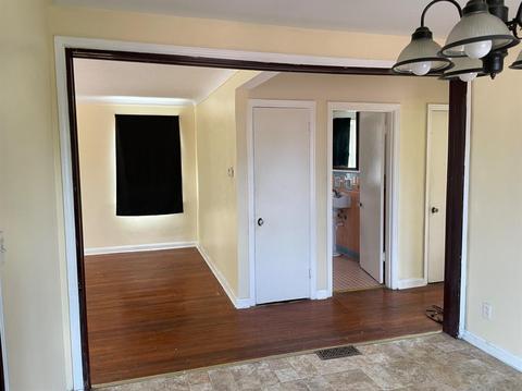 2345 Losantiville Ave, Golf Manor, OH 45237 photo 12
