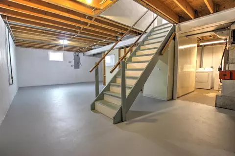 6703 Devonwood Dr, North College Hill, OH 45224 photo 16