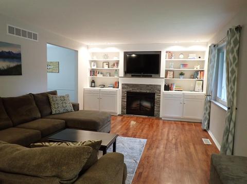 784 Cloverview Ave, Cincinnati, OH 45231 photo 3
