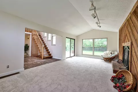 11002 Embassy Dr, Forest Park, OH 45240 photo 7