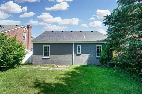 3335 Maplecrest Pl, Cincinnati, OH 45209 photo 22