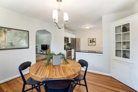 3335 Maplecrest Pl, Cincinnati, OH 45209 photo 8