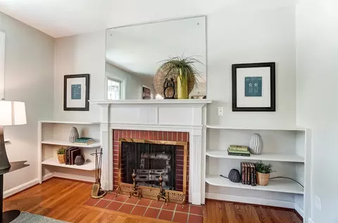 3335 Maplecrest Pl, Cincinnati, OH 45209 photo 6