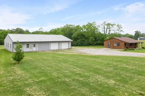 8844 Mcgohan Rd, Georgetown, OH 45121 photo 2