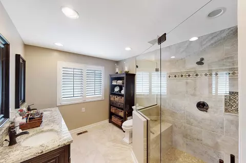 5963 Snyder Rd, Cincinnati, OH 45247 photo 15