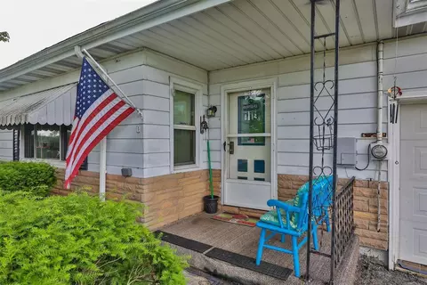 7475 St Rt 123, Blanchester, OH 45107 photo 3