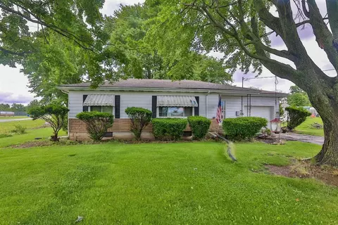 7475 St Rt 123, Blanchester, OH 45107 photo 2