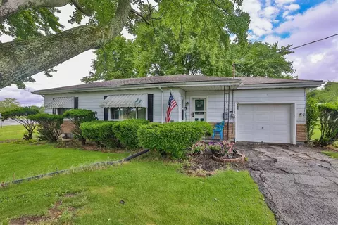 7475 St Rt 123, Blanchester, OH 45107 photo 1