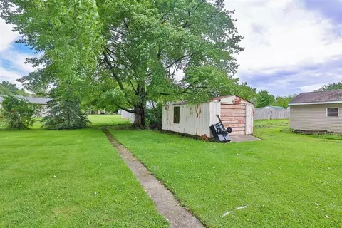 7475 St Rt 123, Blanchester, OH 45107 photo 6