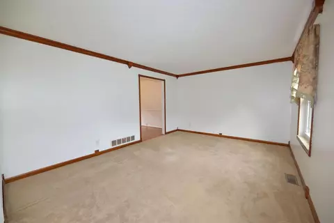 4337 Simca Ln, Cincinnati, OH 45211 photo 6