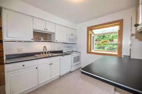 4337 Simca Ln, Cincinnati, OH 45211 photo 11