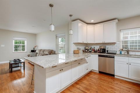 4624 Hunt Rd, Blue Ash, OH 45242 photo 4