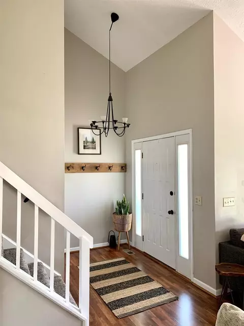 176 Circle Dr, Harrison, OH 45030 photo 4