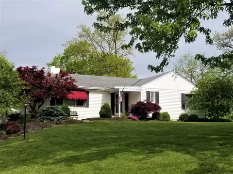 5497 Haft Rd, Cincinnati, OH 45247 photo 2