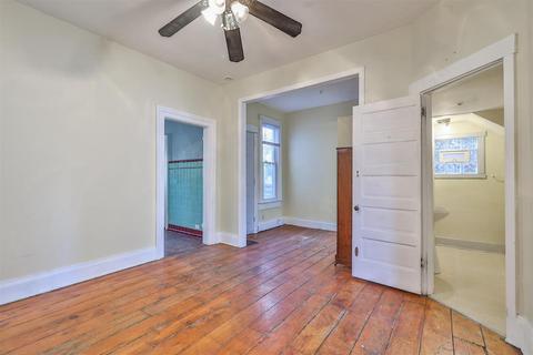 620 Riddle Rd, Cincinnati, OH 45220 photo 8
