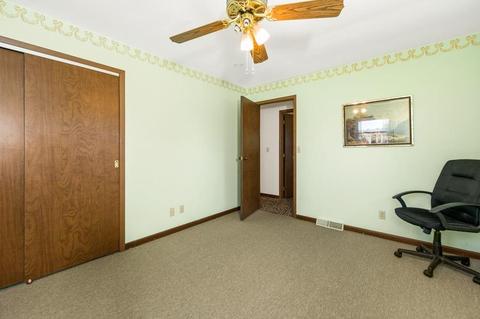 1925 Roberta Dr, Hamilton, OH 45013 photo 13