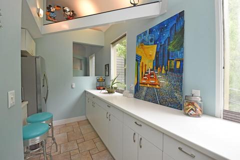 1011 Hill St, Cincinnati, OH 45202 photo 14