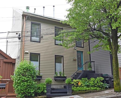 1011 Hill St, Cincinnati, OH 45202 photo 2
